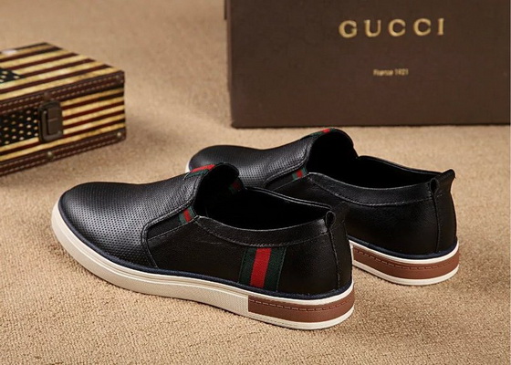 Gucci Men Loafers_056